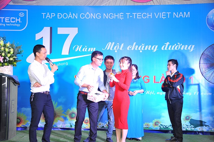 Tự hào 17 năm Tập đoàn Công nghệ T-Tech Việt Nam Tự hào 17 năm Tập đoàn Công nghệ T-Tech Việt Nam